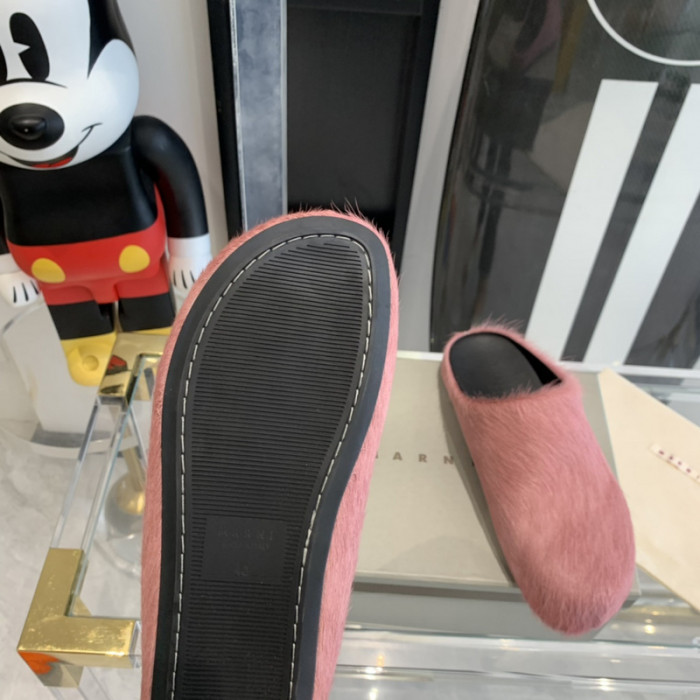 Marni Fur slides
