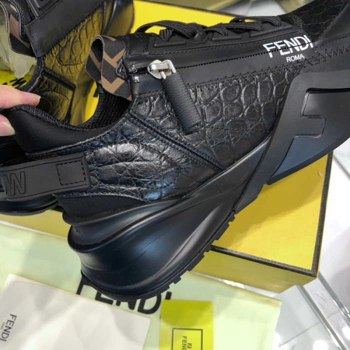 FEND1 SNEAKER