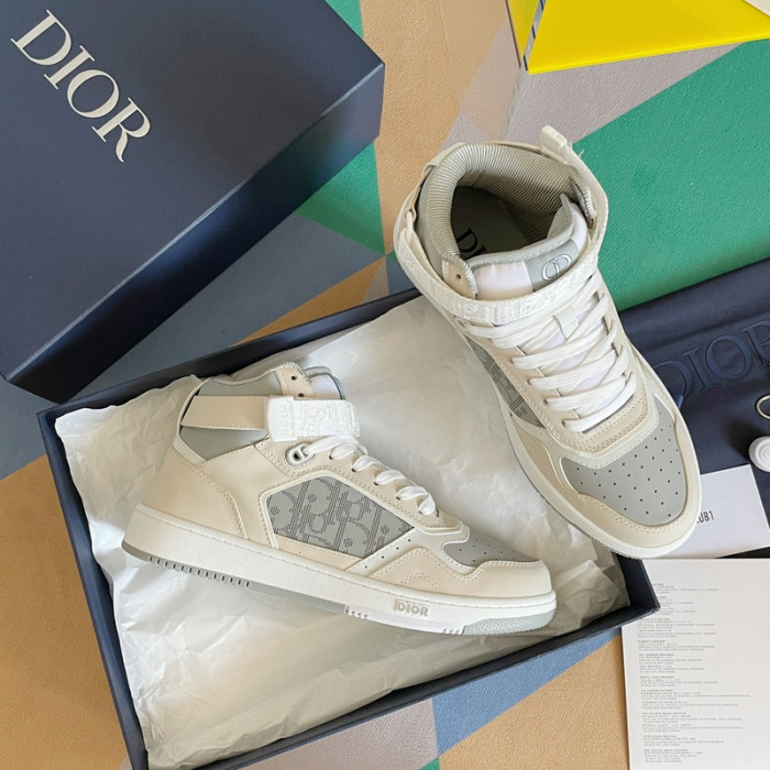 D10R B27 Sneaker