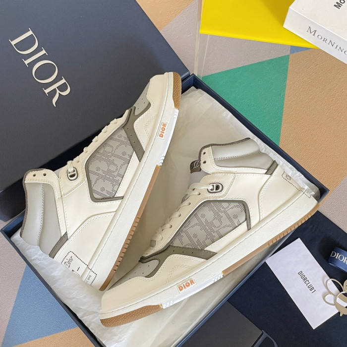 D10R B27 Sneaker