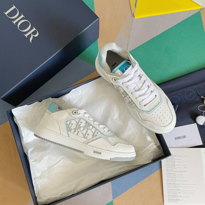 D10R B27 Sneaker