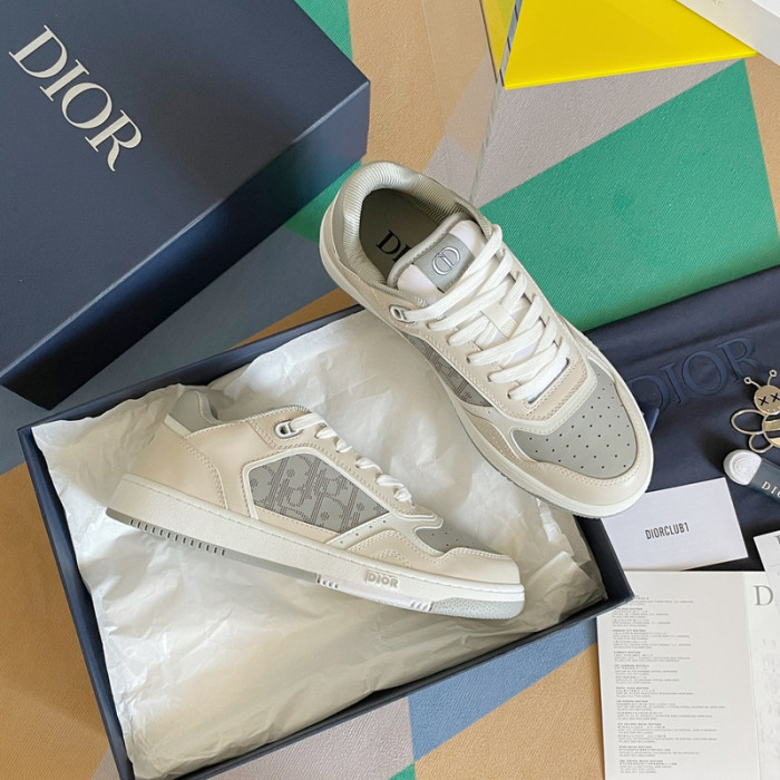 D10R B27 Sneaker