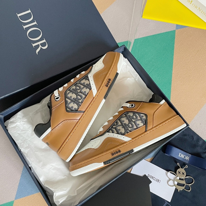 D10R B27 Sneaker