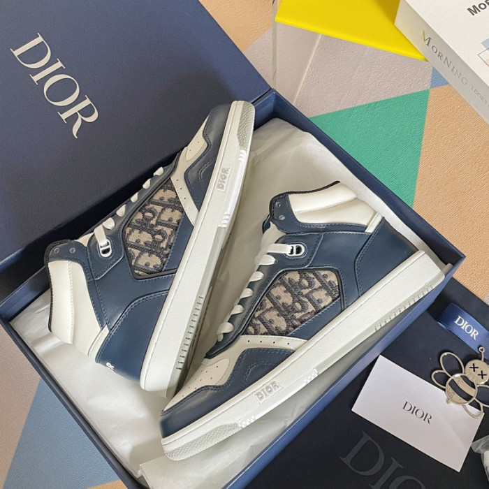 D10R B27 Sneaker