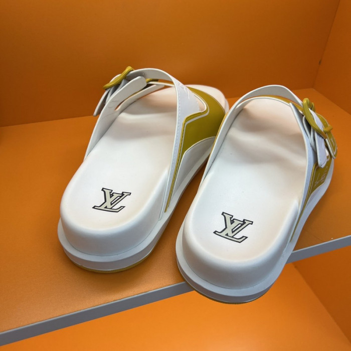 Lou1su1tt slides
