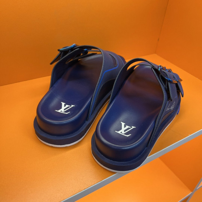 Lou1su1tt slides