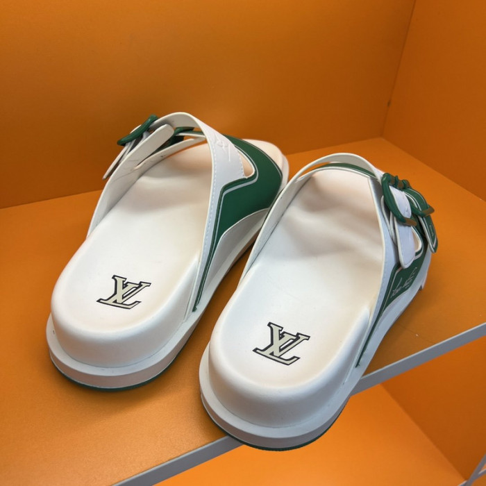 Lou1su1tt slides