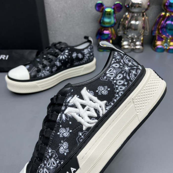 AM1R1 Skel Top Low