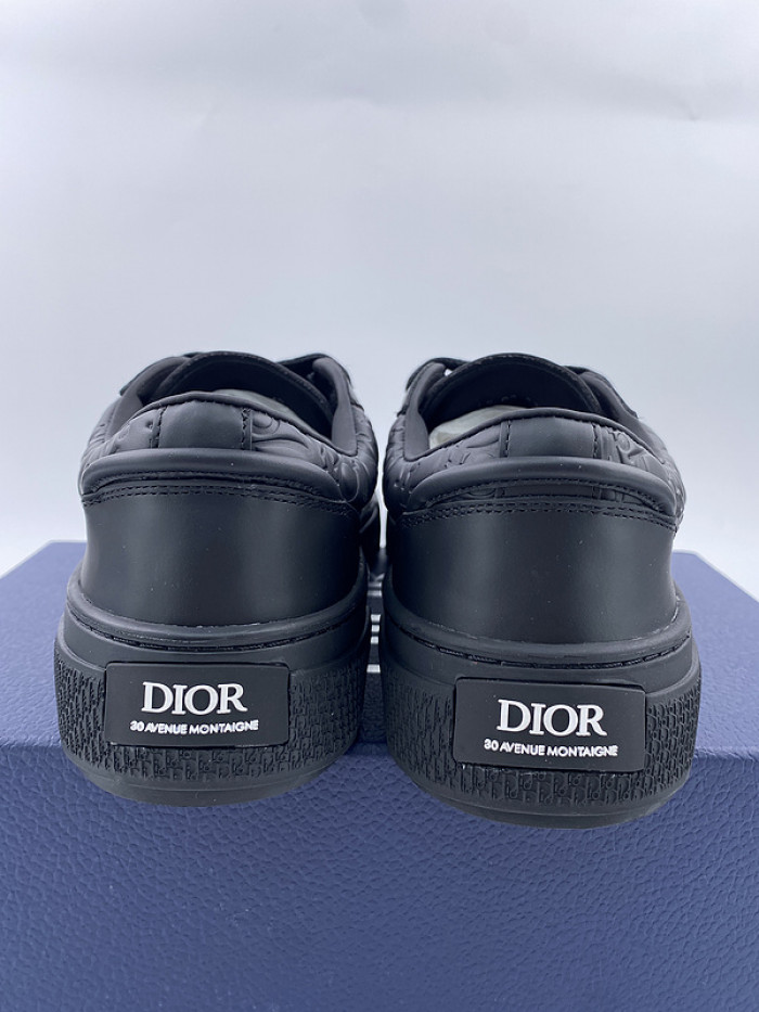 D10R B33 Sneaker