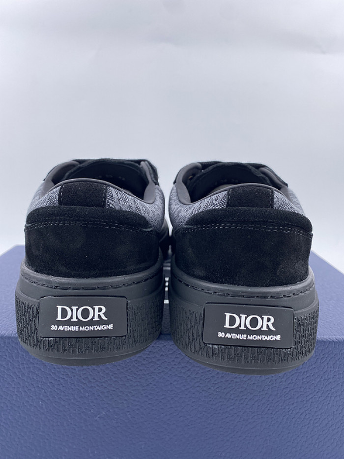D10R B33 Sneaker