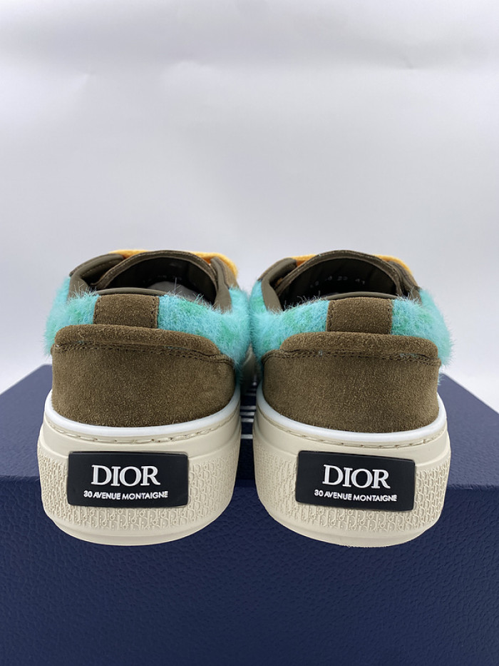 D10R B33 Sneaker