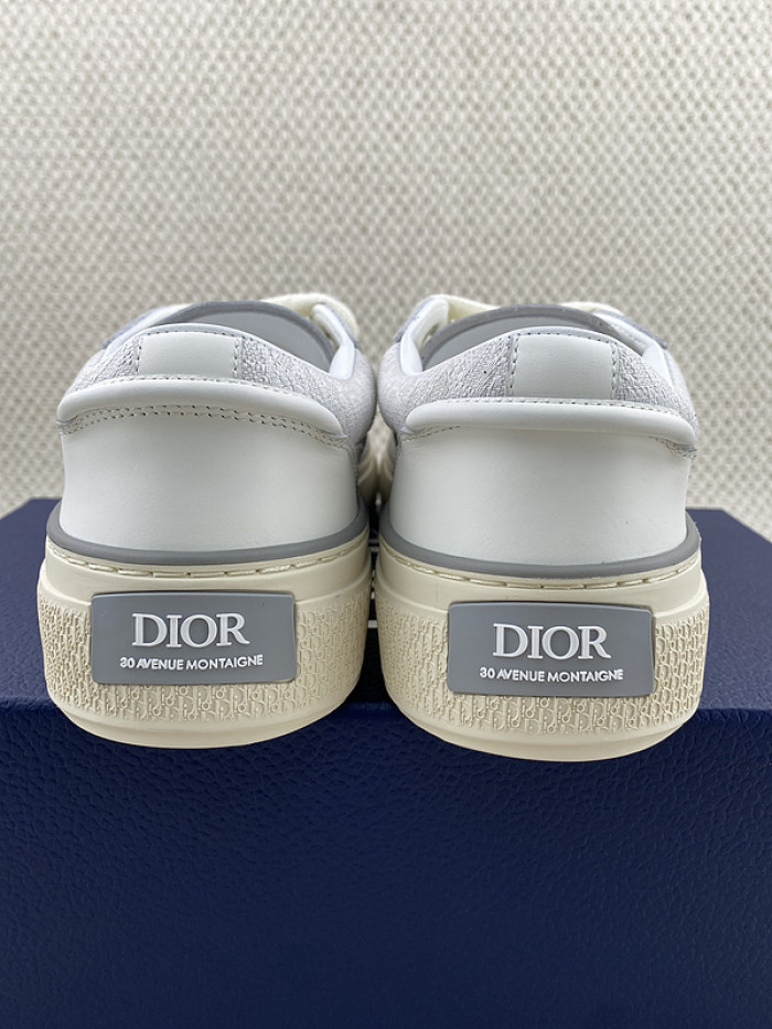 D10R B33 Sneaker