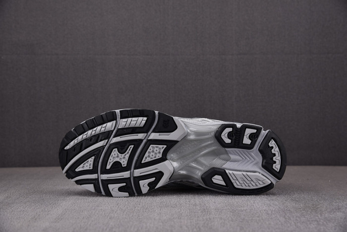 As*ic*s gel-kayano legacy pure silver 1203a325-020
