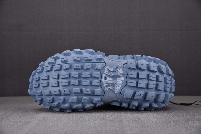 BLCG DEFENDER RUBBER PLATFORM SNEAKERS 685613 W2RAM 4400