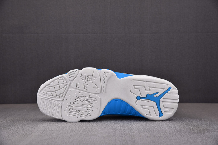 Air Jordan 9 OG "Powder Blue" FQ8992-101
