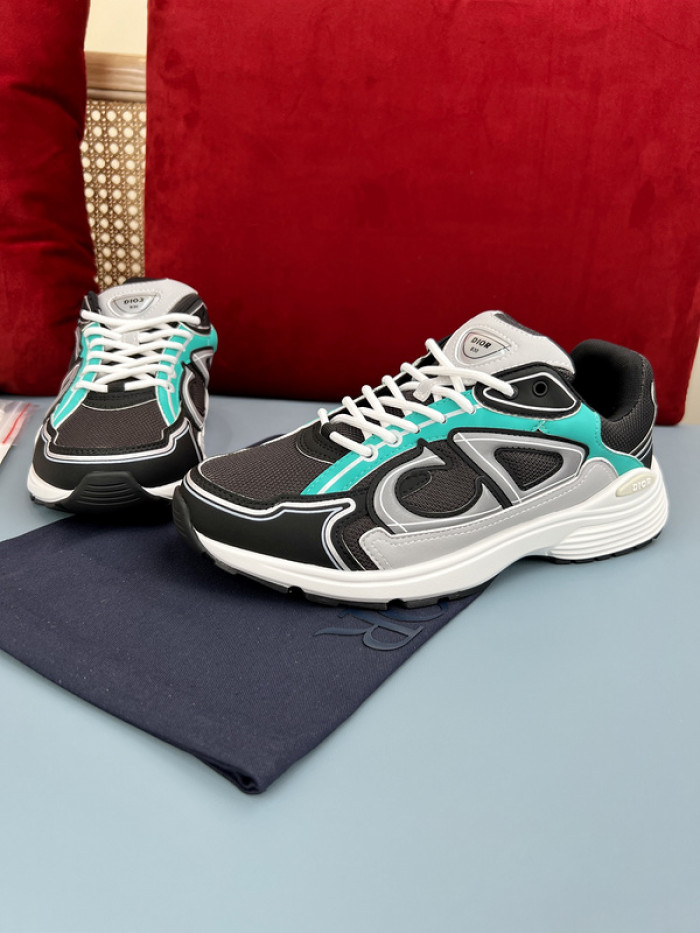 D10R B30 SNEAKER