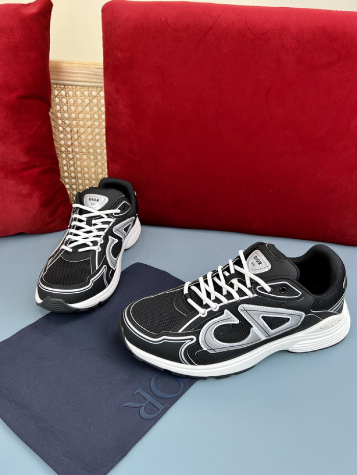 D10R B30 SNEAKER