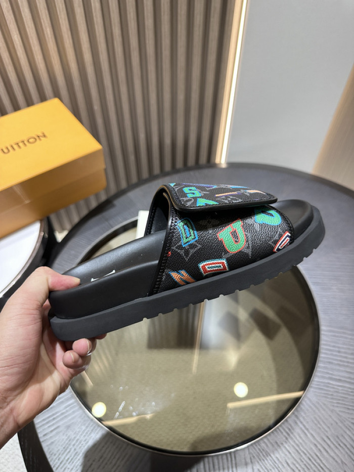 Lou1su1tt slides