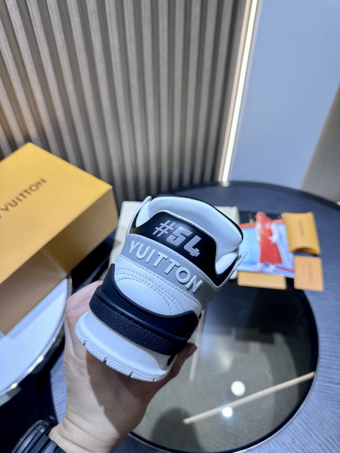 Lou1su1tt Trainer Sneaker