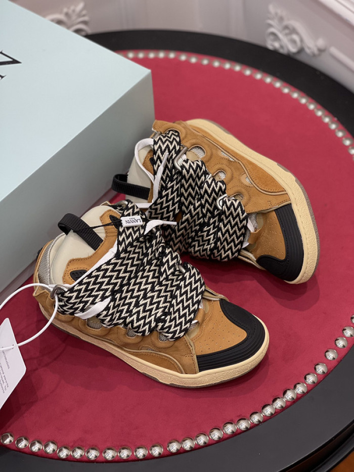 LANEVN Sneakers