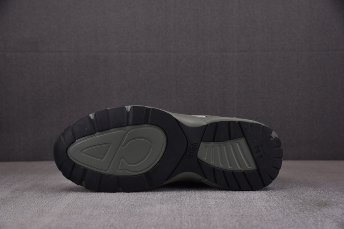 D10R B30 SNEAKER