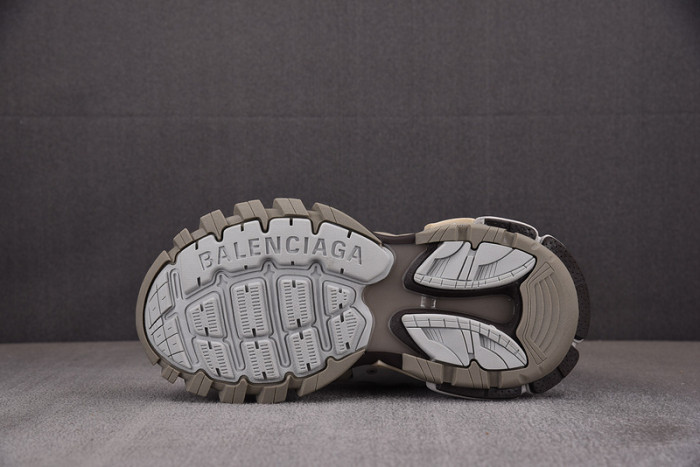 BLCG Track Trainer 542023 W3ACG 1220