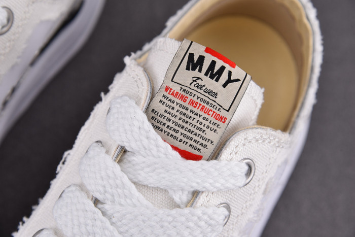 Ma1s0n MIHARA YASUHIRO SNEAKER