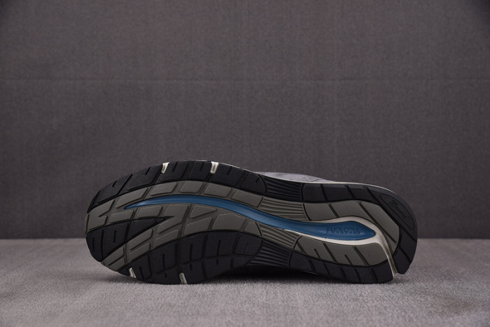 N3w Balance 991v2 MiUK Kith Osaka Pack U991KH2