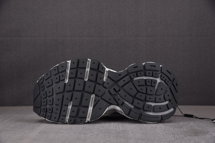 BLCG 3XL SNEAKER 778697 W3XLL 9115