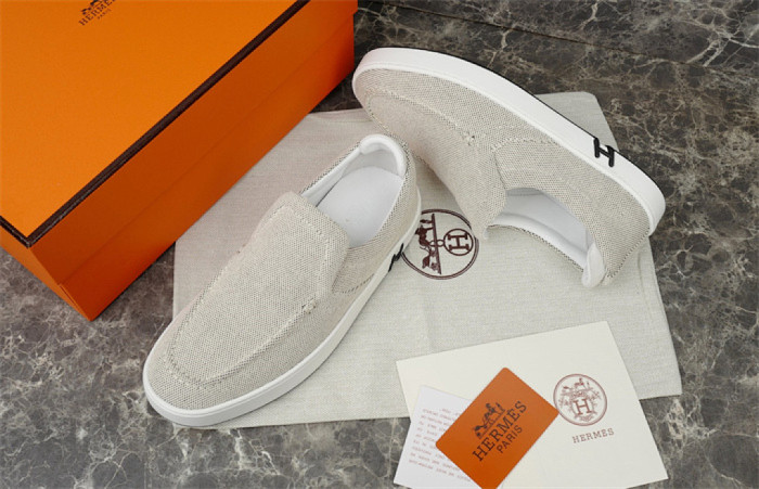 H**me5 Sneaker