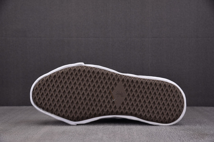 Ma1s0n MIHARA YASUHIRO SNEAKER