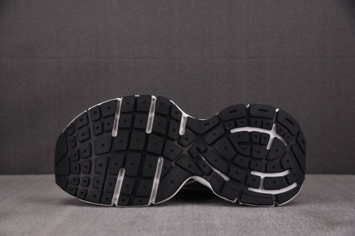BLCG 3XL SNEAKER 734734 W3XLX 1080