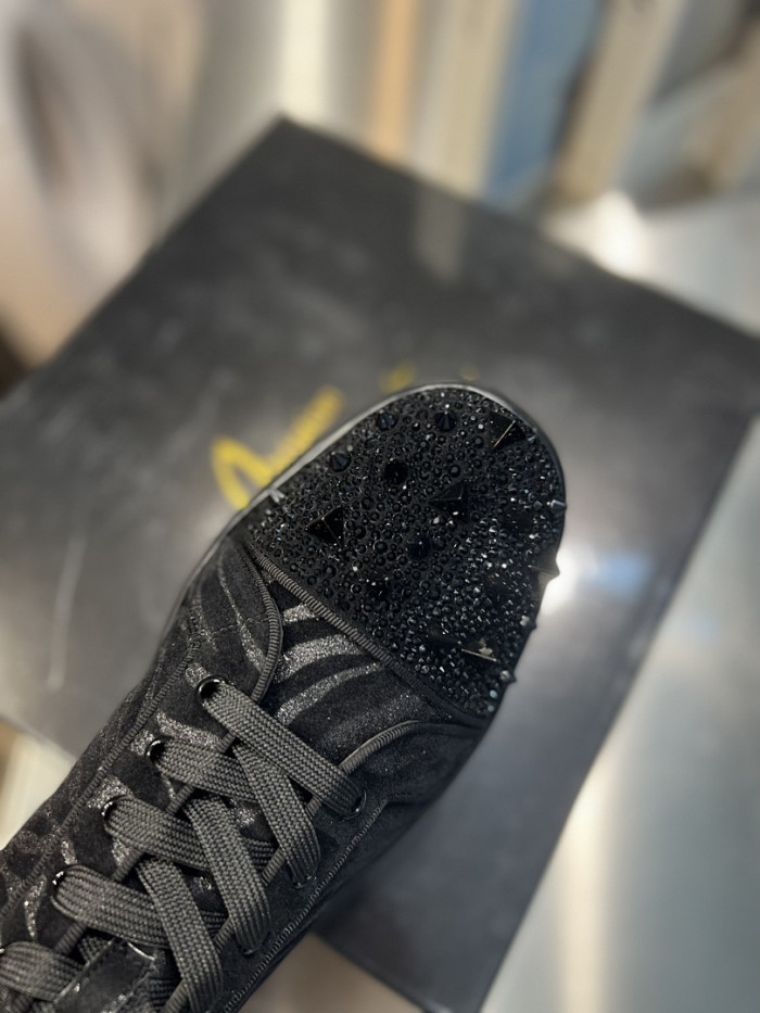 CL SNEAKER
