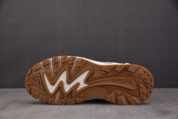 Lou1su1tt Tatic Runner Sneaker