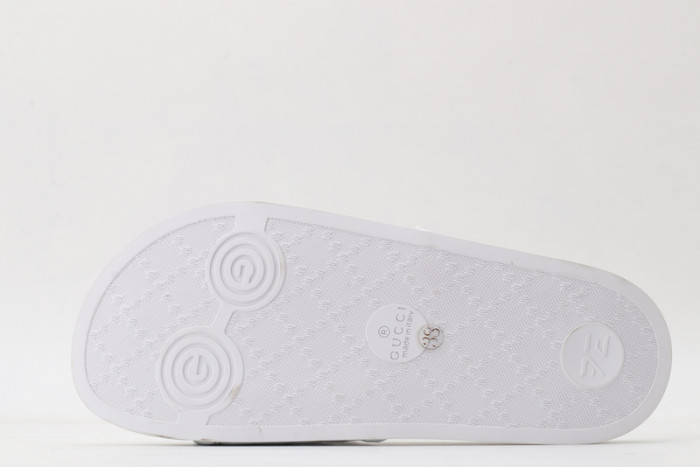 Gu66 SLIPPERS