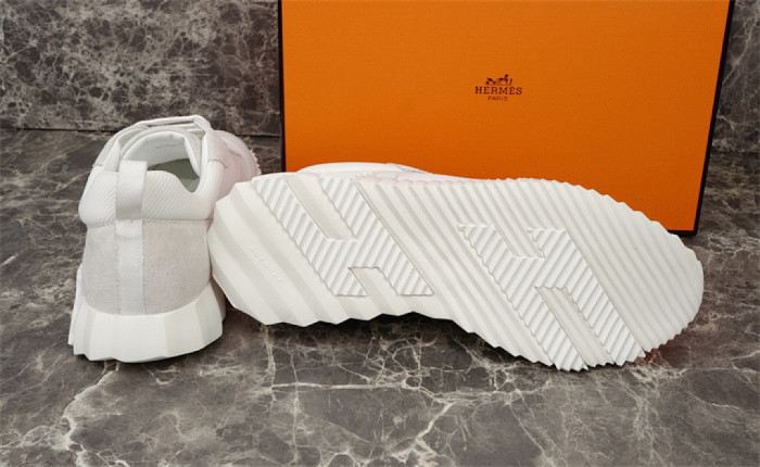 H**me5 Sneaker