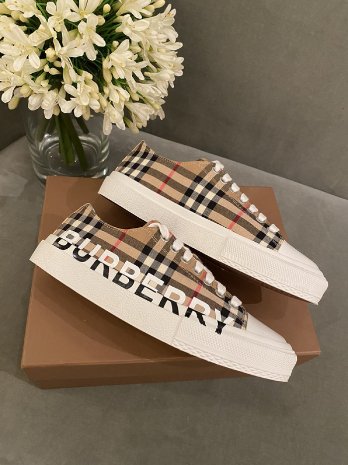 BUR SNEAKER