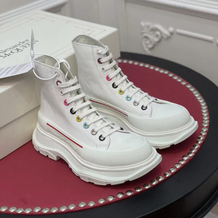 MQ Sneakers