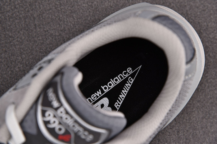 N3W BLANCE SNEAKER