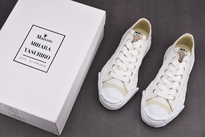 MAISON MIHARA YASUHIRO SNEAKER