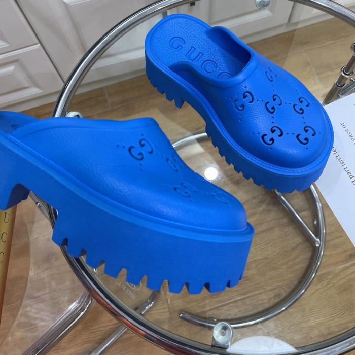 Gu66 SLIPPERS