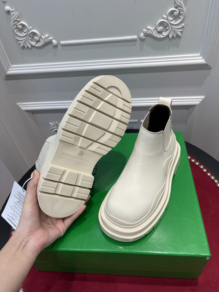 bo*te*ga Ve*ne*ta boots