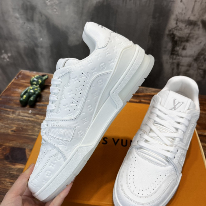 D00G7 Lou1su1tt SNEAKER LOW