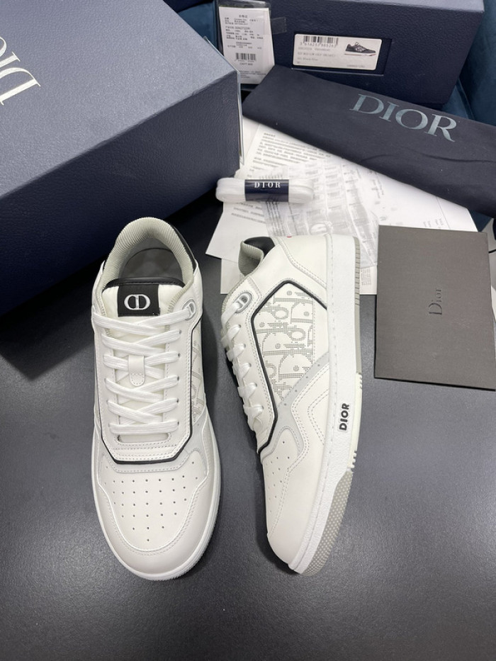 D10R B27 Sneaker