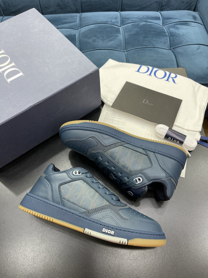 D10R B27 Sneaker