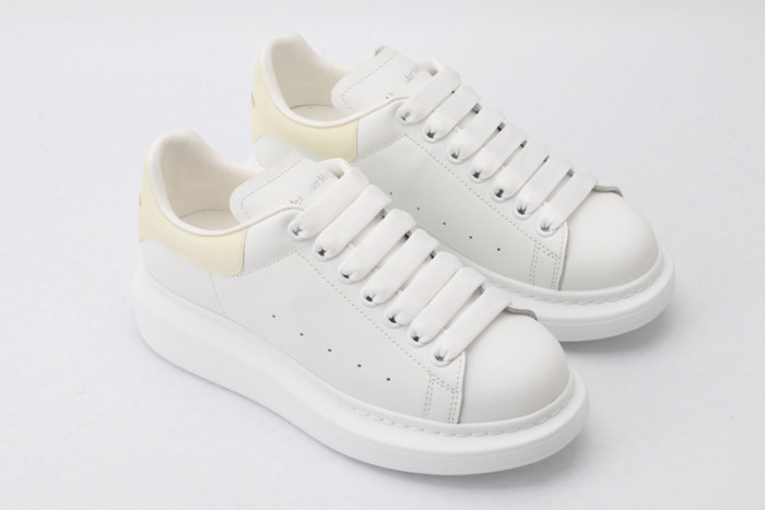 MQ Sneakers