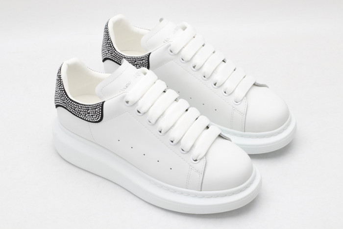 MQ Sneakers