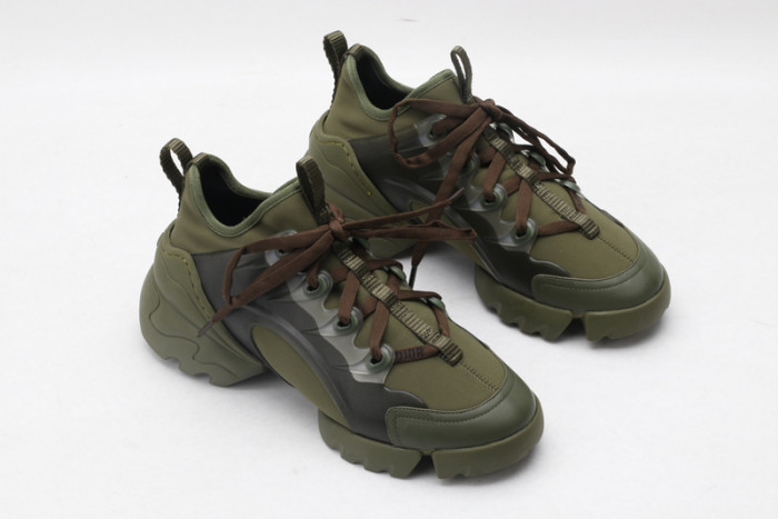 D10R SNEAKER