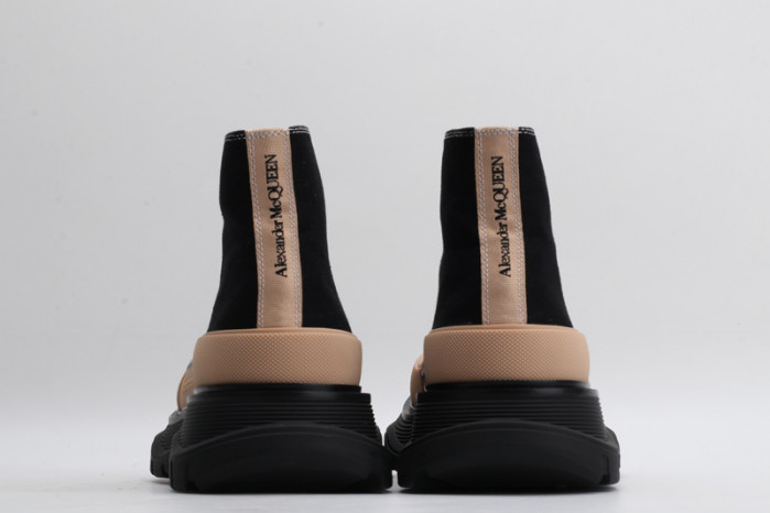 MQ Sneakers