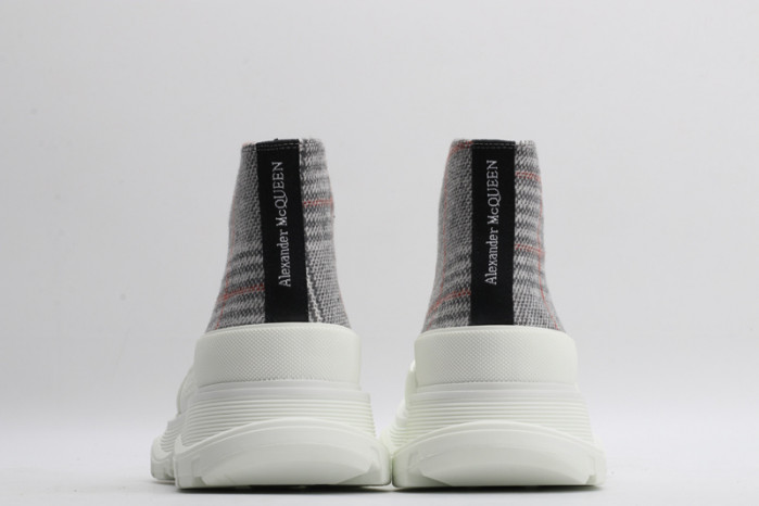 MQ Sneakers